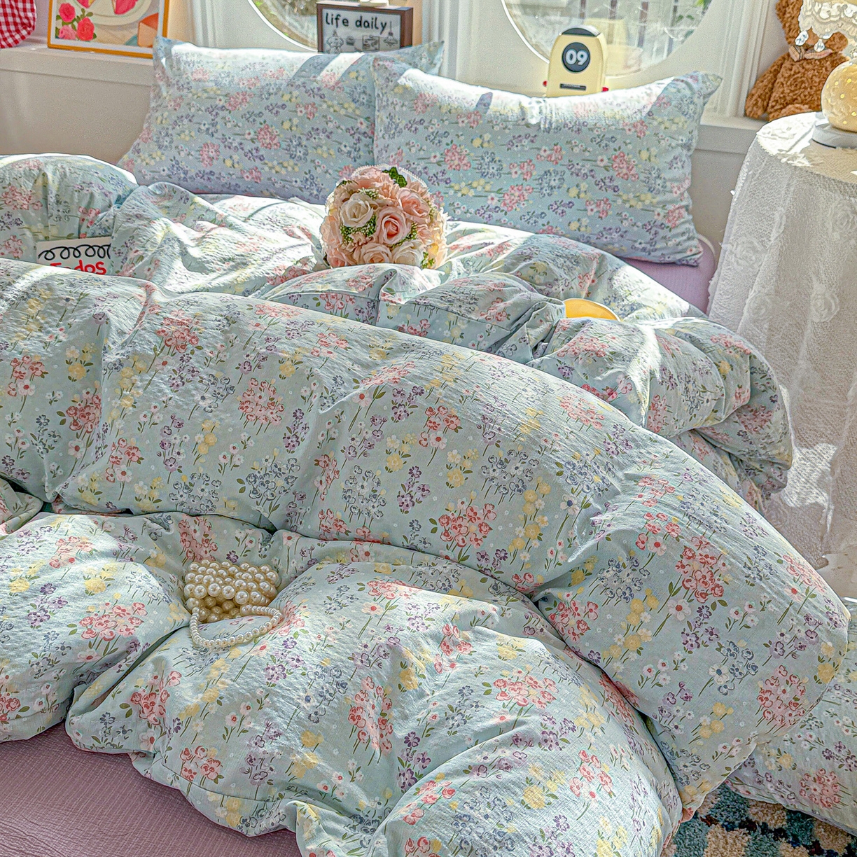 91家纺网 家纺一手货源 找家纺 朵朵家纺 2026新款云感木棉皱皱纱双层纱印花四件套 春野集