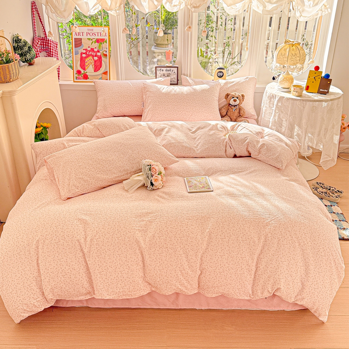 91家纺网 家纺一手货源 找家纺 朵朵家纺 2026新款云感木棉皱皱纱双层纱印花四件套 甜茶