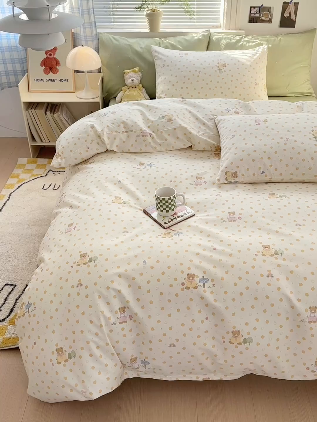 91家纺网 家纺一手货源 找家纺 麦伦家居 2026春夏新品13372全棉卡通小清新四件套 莓果熊