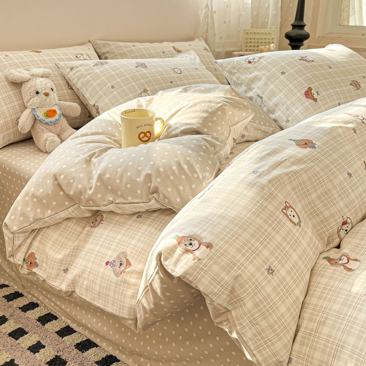 91家纺网 家纺一手货源 找家纺 麦伦家居 2026春夏新品13372全棉卡通小清新四件套 平安狗狗