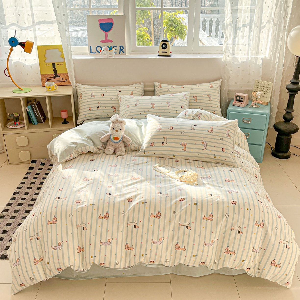 91家纺网 家纺一手货源 找家纺 麦伦家居 2026春夏新品13372全棉卡通小清新四件套 线条汪汪