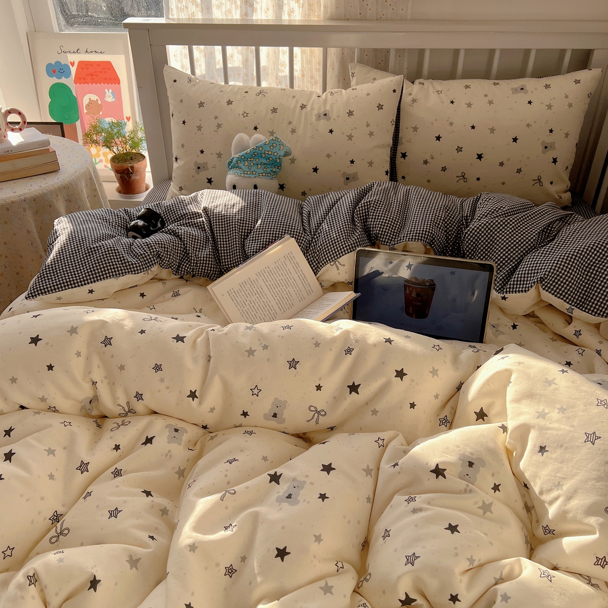 91家纺网 家纺一手货源 找家纺 桃喜 2026春夏新品全棉卡通学生三件套四件套 黑白星星熊