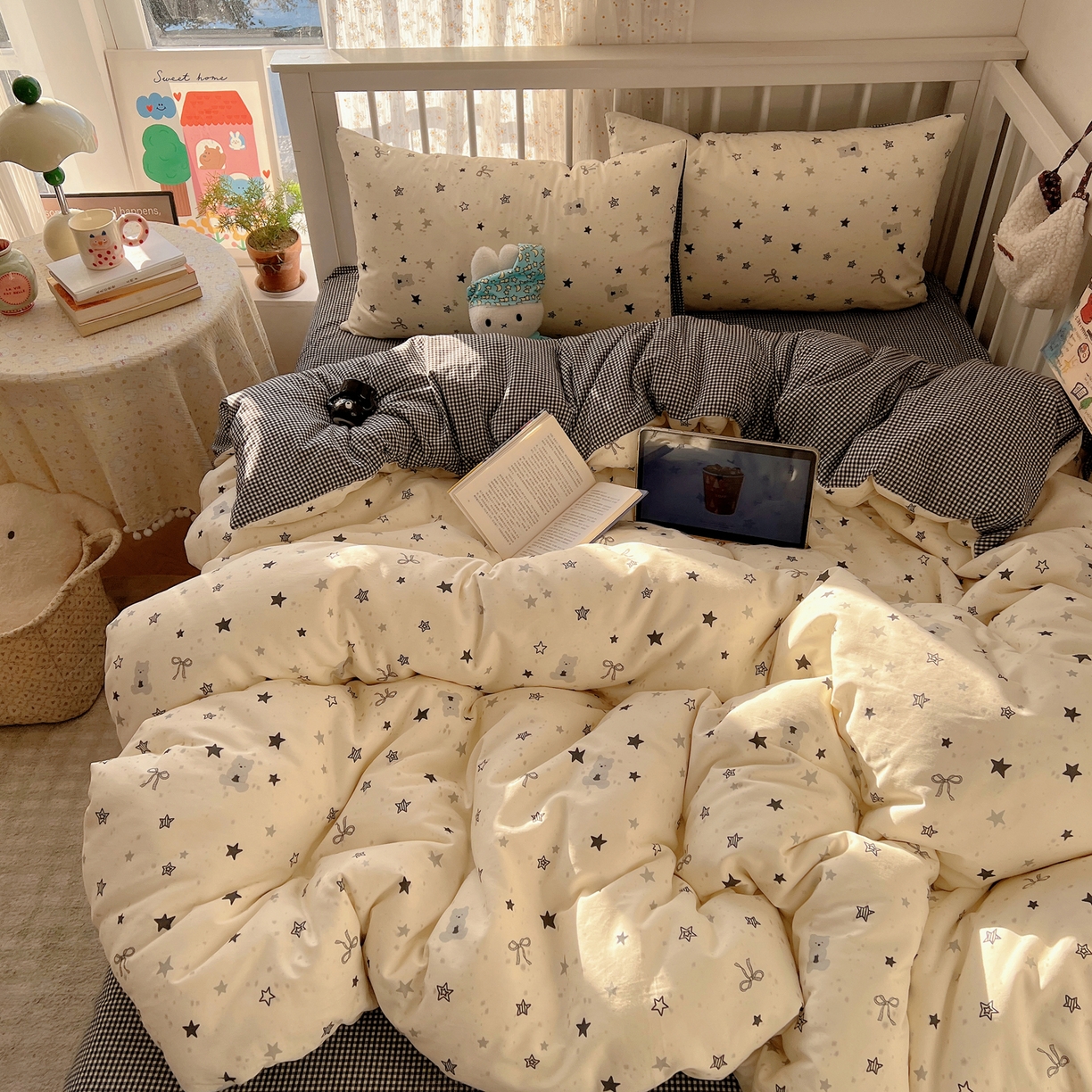 91家纺网 家纺一手货源 找家纺 桃喜 2026春夏新品全棉卡通学生三件套四件套 黑白星星熊