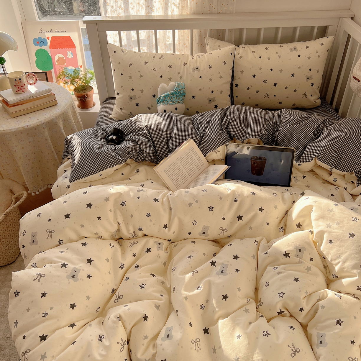 91家纺网 家纺一手货源 找家纺 桃喜 2026春夏新品全棉卡通学生三件套四件套 黑白星星熊