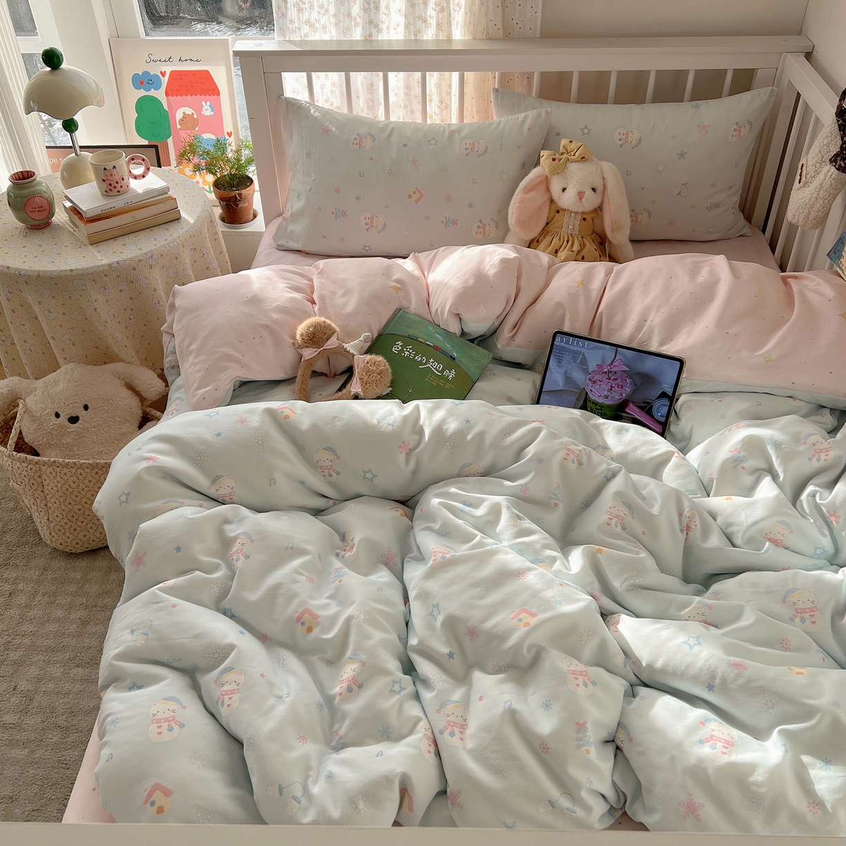 91家纺网 家纺一手货源 找家纺 桃喜 2026春夏新品全棉卡通学生三件套四件套 雪人小猫