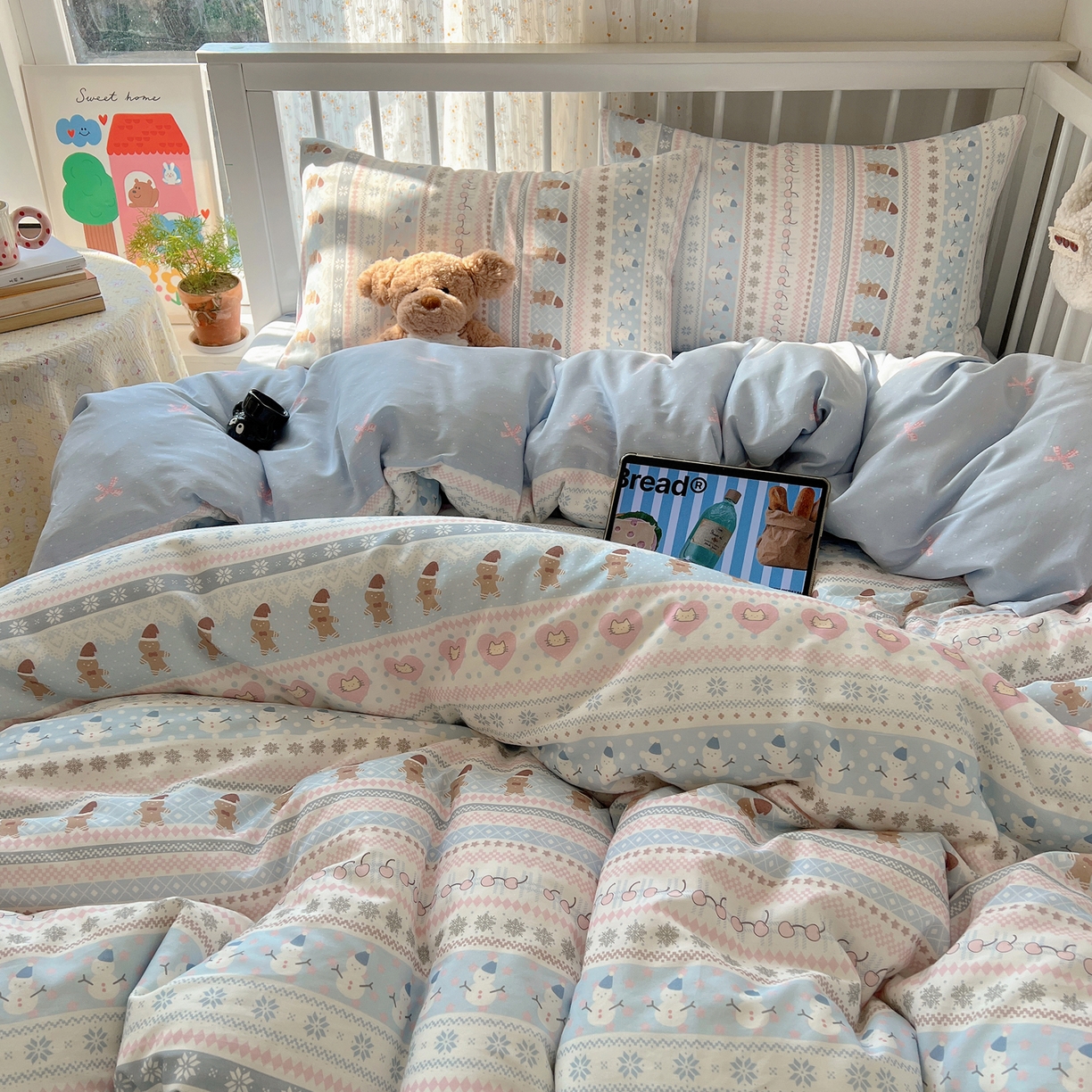 91家纺网 家纺一手货源 找家纺 桃喜 2026春夏新品全棉卡通学生三件套四件套 费尔岛姜饼人