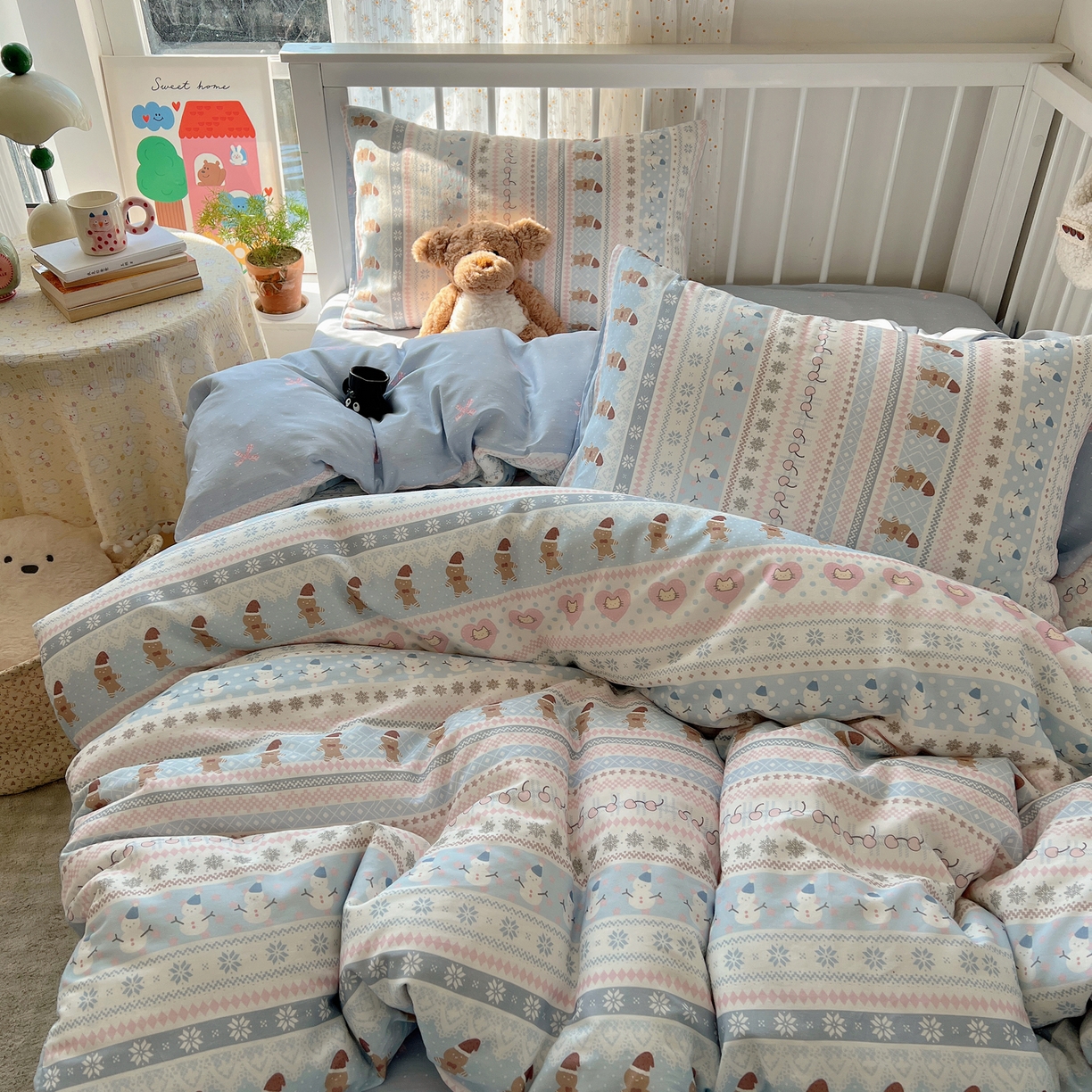 91家纺网 家纺一手货源 找家纺 桃喜 2026春夏新品全棉卡通学生三件套四件套 费尔岛姜饼人