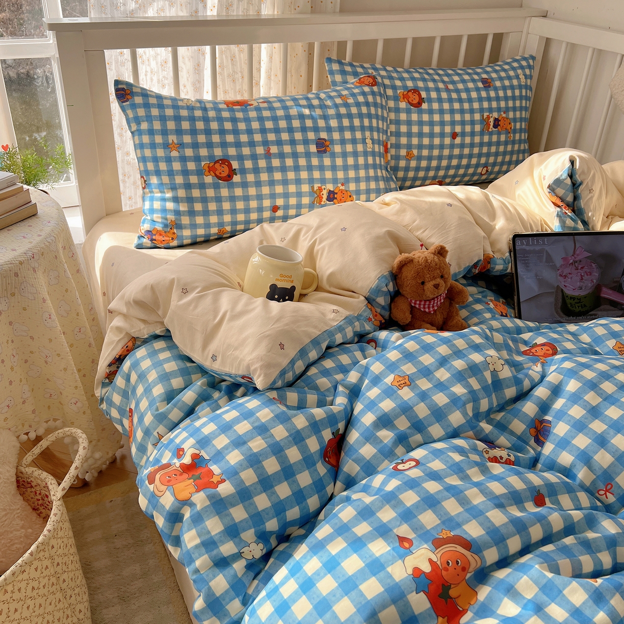 91家纺网 家纺一手货源 找家纺 桃喜 2026春夏新品全棉卡通学生三件套四件套 蓝格小星星