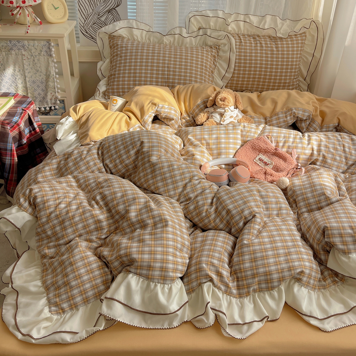 91家纺网 家纺一手货源 找家纺 瑞莱（持续上新） 2026新款ins风色织水洗棉双层大花边四件套 里约黄