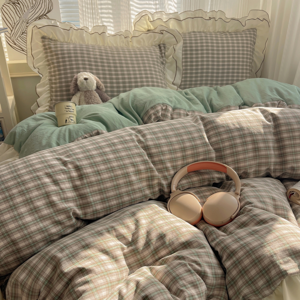 91家纺网 家纺一手货源 找家纺 瑞莱（持续上新） 2026新款ins风色织水洗棉双层大花边四件套 里约绿