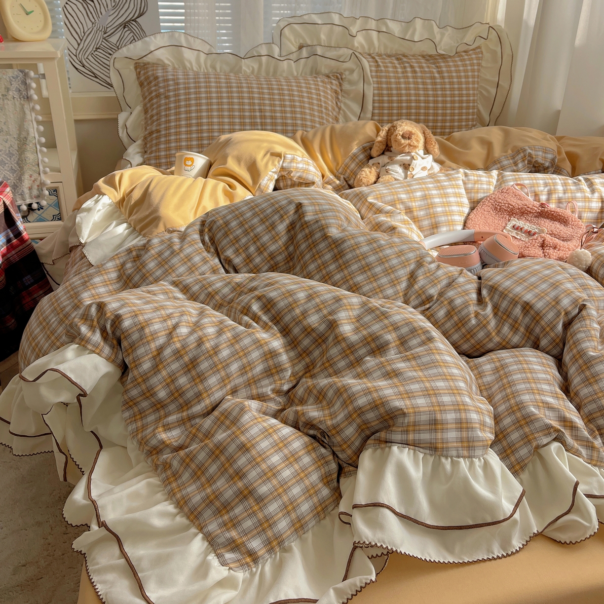 91家纺网 家纺一手货源 找家纺 瑞莱（持续上新） 2026新款ins风色织水洗棉双层大花边四件套 里约黄