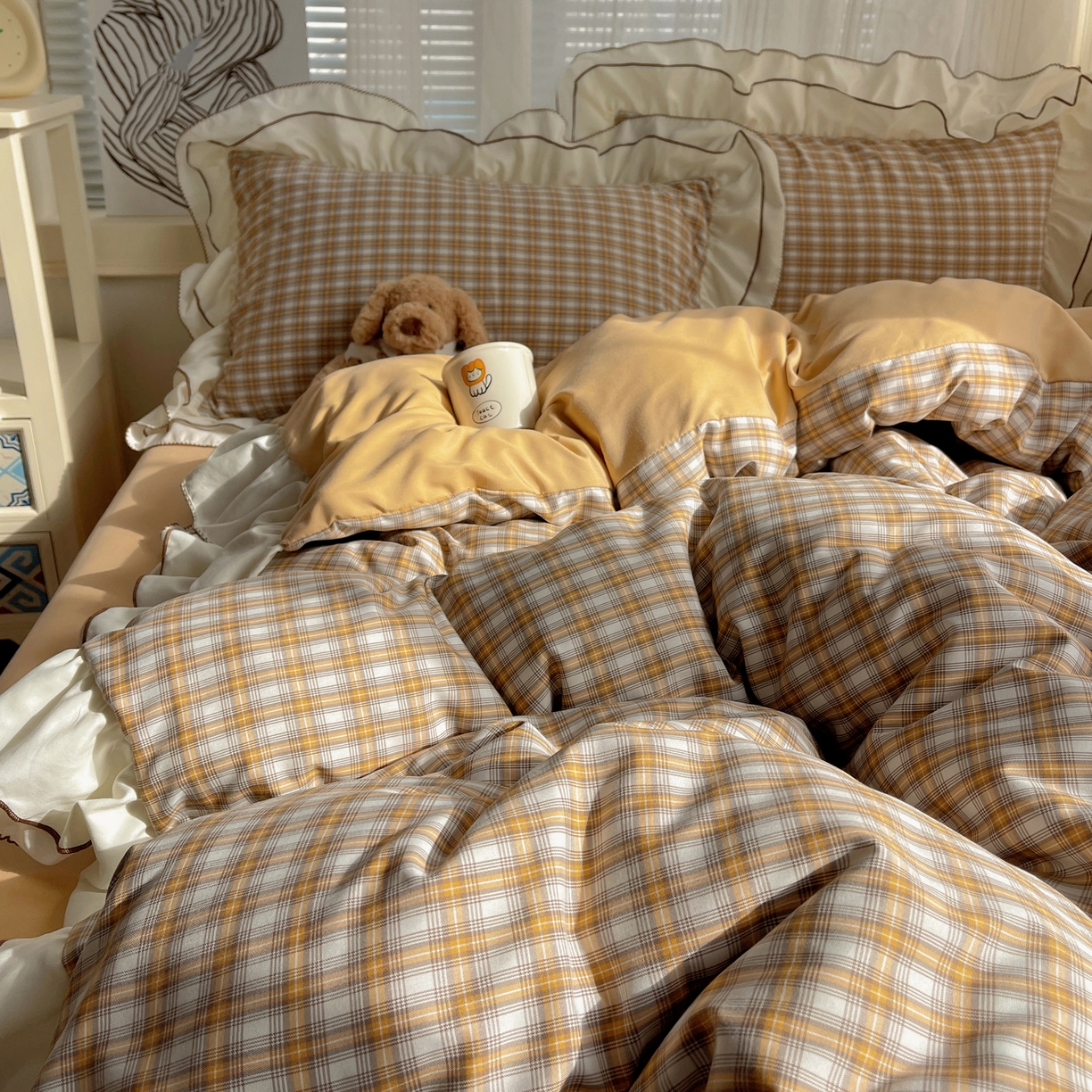 91家纺网 家纺一手货源 找家纺 瑞莱（持续上新） 2026新款ins风色织水洗棉双层大花边四件套 里约黄