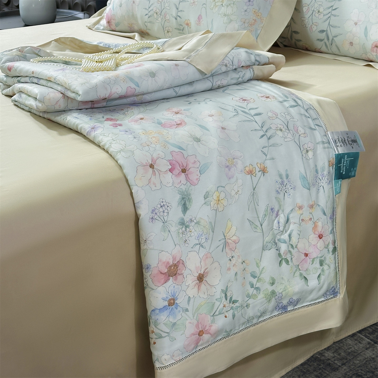 91家纺网 家纺一手货源 找家纺 （总）朵希曼 2026新款50天丝镂空夏被四件套系列（控价：夏被四件套券后不低于299元)(小号控价不低于149 标准单夏被控价169，加大单夏被控价189)