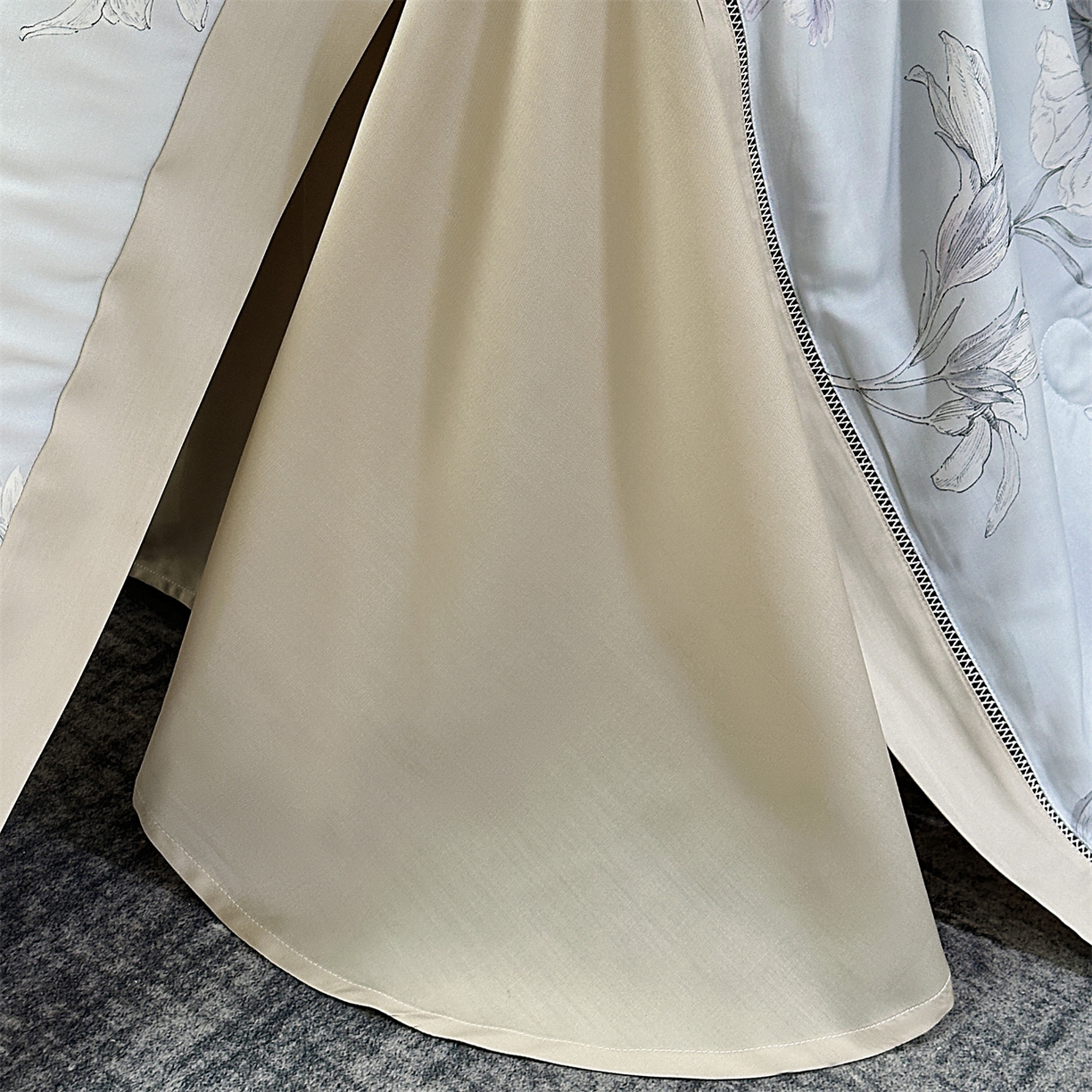 91家纺网 家纺一手货源 找家纺 朵希曼 2026新款50天丝镂空夏被四件套系列（控价：夏被四件套券后不低于299元)(小号控价不低于149 标准单夏被控价169，加大单夏被控价189) 简西