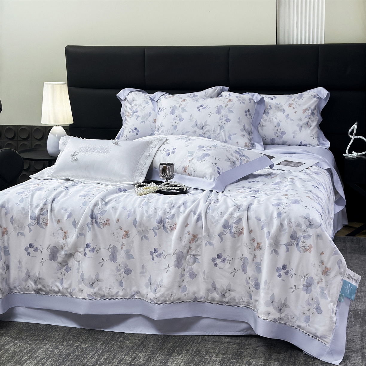 91家纺网 家纺一手货源 找家纺 朵希曼 2026新款50天丝镂空夏被四件套系列（控价：夏被四件套券后不低于299元)(小号控价不低于149 标准单夏被控价169，加大单夏被控价189) 静兰