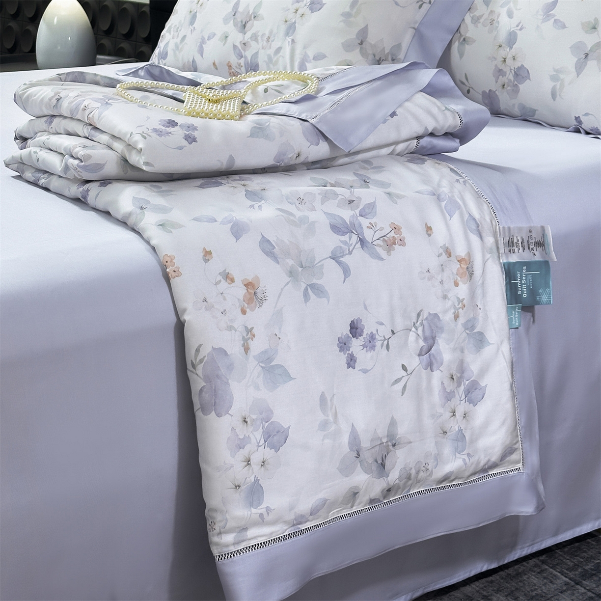 91家纺网 家纺一手货源 找家纺 朵希曼 2026新款50天丝镂空夏被四件套系列（控价：夏被四件套券后不低于299元)(小号控价不低于149 标准单夏被控价169，加大单夏被控价189) 静兰