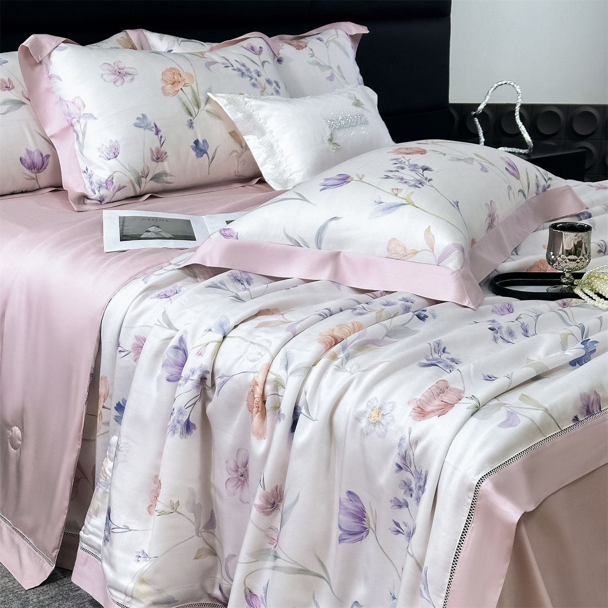 91家纺网 家纺一手货源 找家纺 朵希曼 2026新款50天丝镂空夏被四件套系列（控价：夏被四件套券后不低于299元)(小号控价不低于149 标准单夏被控价169，加大单夏被控价189) 流光花语