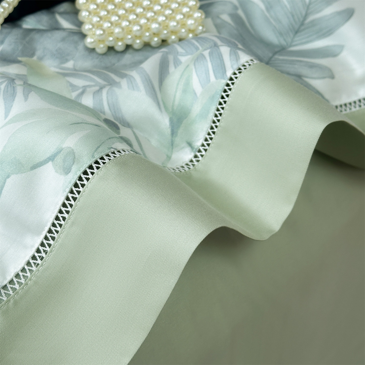 91家纺网 家纺一手货源 找家纺 朵希曼 2026新款50天丝镂空夏被四件套系列（控价：夏被四件套券后不低于299元)(小号控价不低于149 标准单夏被控价169，加大单夏被控价189) 蔓行