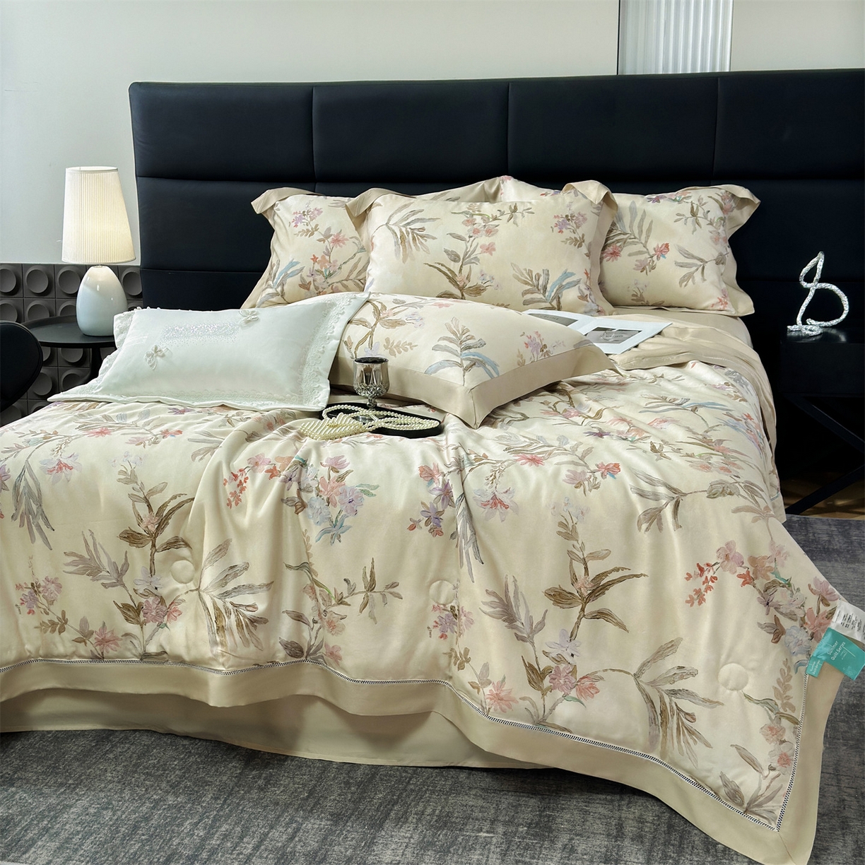 91家纺网 家纺一手货源 找家纺 朵希曼 2026新款50天丝镂空夏被四件套系列（控价：夏被四件套券后不低于299元)(小号控价不低于149 标准单夏被控价169，加大单夏被控价189) 俏枝