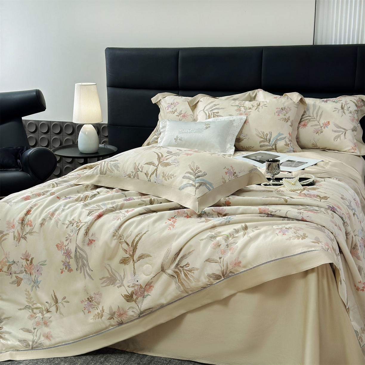 91家纺网 家纺一手货源 找家纺 朵希曼 2026新款50天丝镂空夏被四件套系列（控价：夏被四件套券后不低于299元)(小号控价不低于149 标准单夏被控价169，加大单夏被控价189) 俏枝