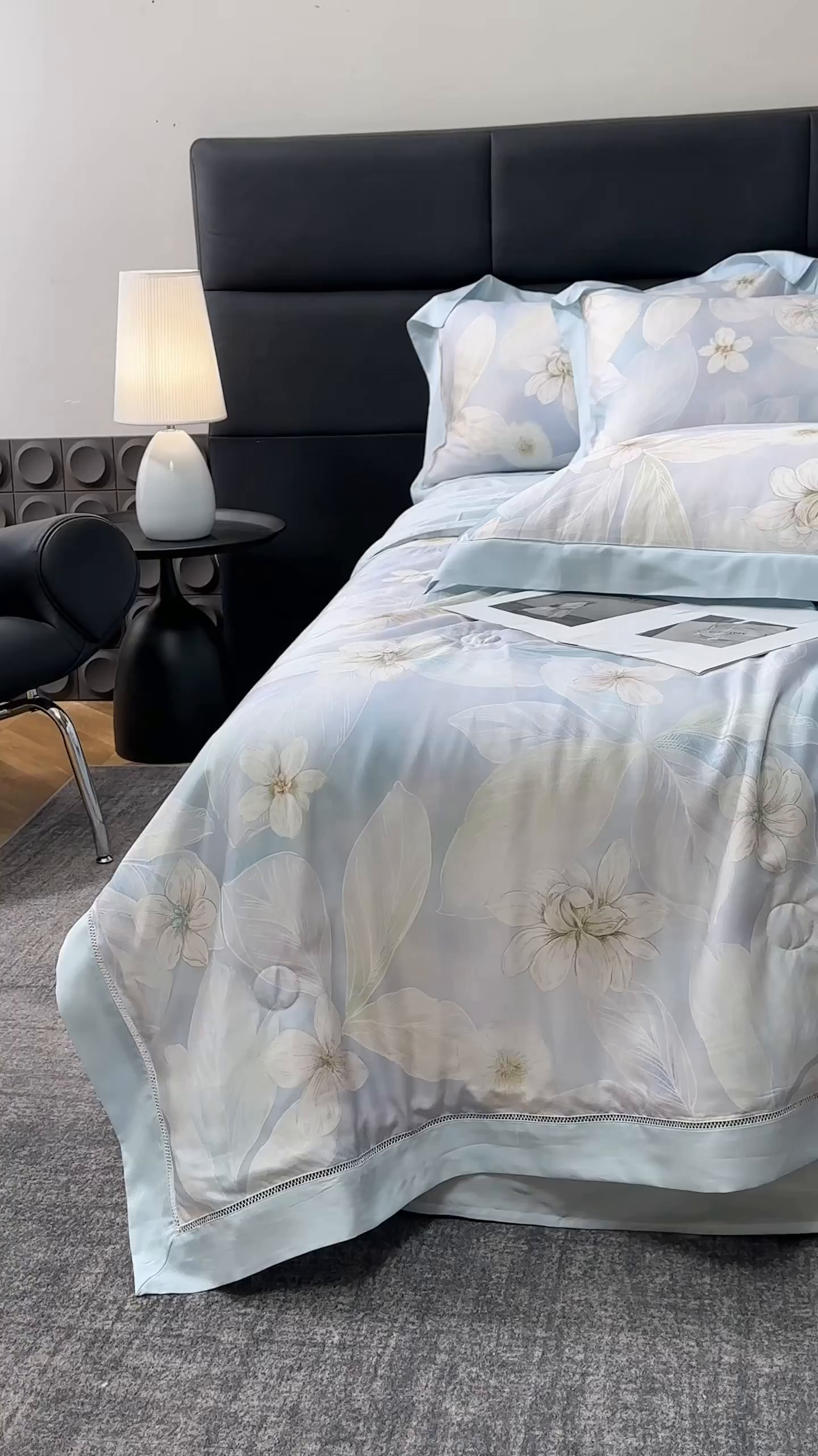 91家纺网 家纺一手货源 找家纺 朵希曼 2026新款50天丝镂空夏被四件套系列（控价：夏被四件套券后不低于299元)(小号控价不低于149 标准单夏被控价169，加大单夏被控价189) 绒花-兰