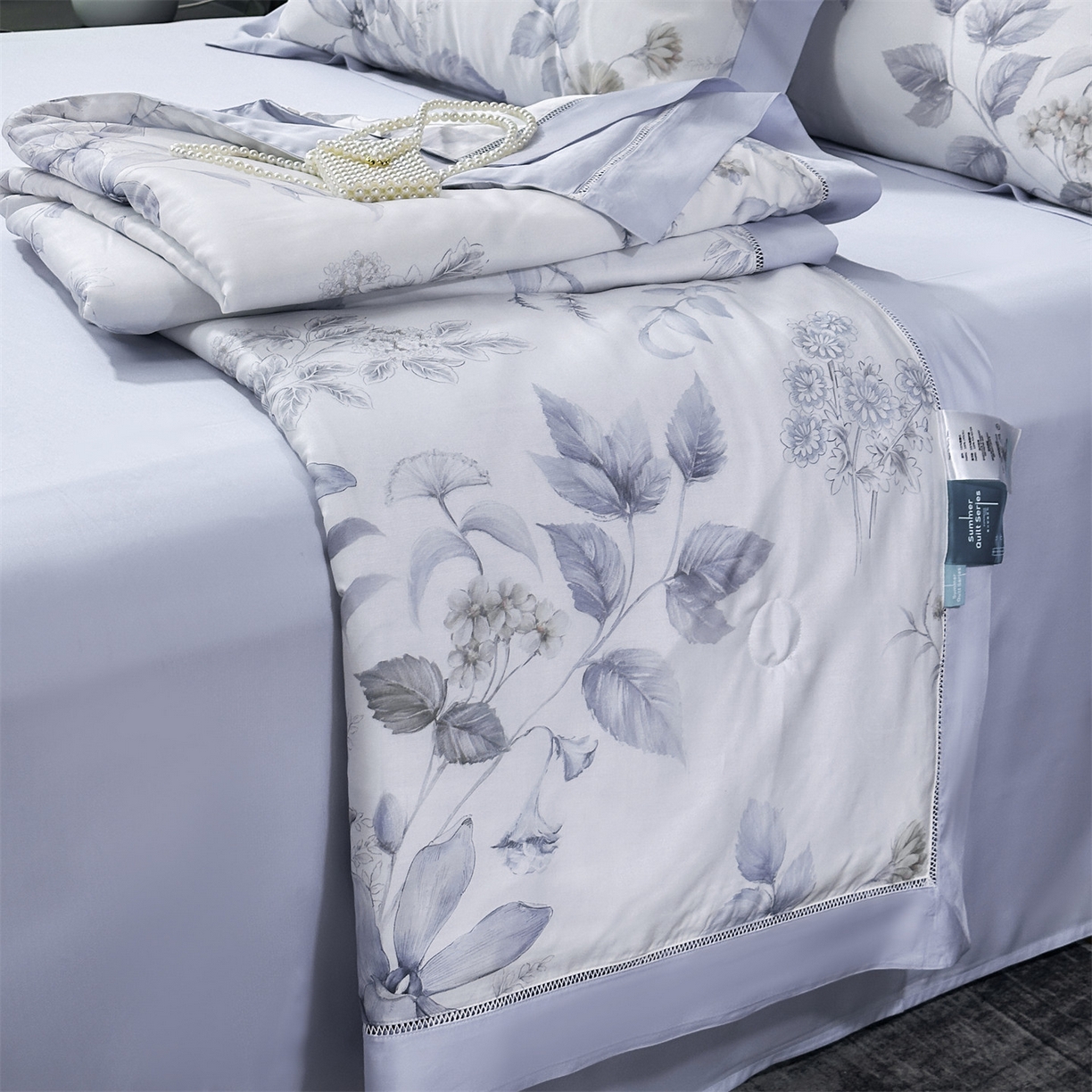 91家纺网 家纺一手货源 找家纺 朵希曼 2026新款50天丝镂空夏被四件套系列（控价：夏被四件套券后不低于299元)(标准单夏被控价169，加大单夏被控价189) 颜青