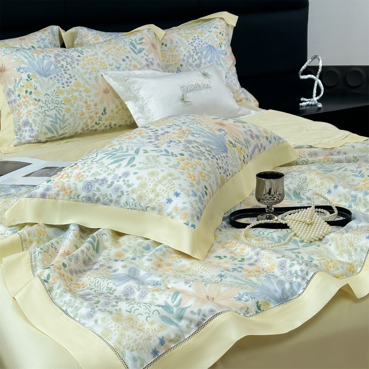 91家纺网 家纺一手货源 找家纺 朵希曼 2026新款50天丝镂空夏被四件套系列（控价：夏被四件套券后不低于299元)(标准单夏被控价169，加大单夏被控价189) 灼卉