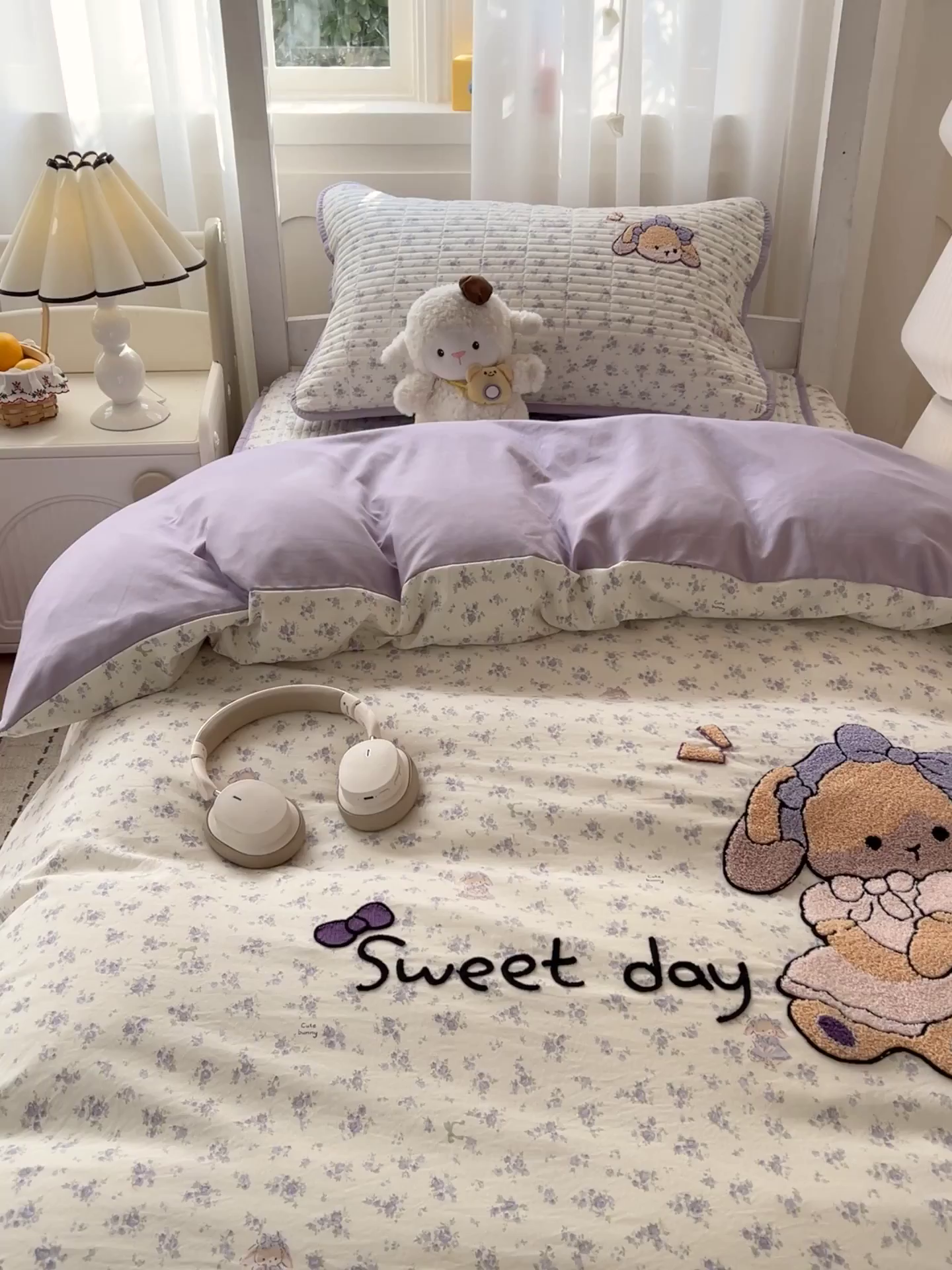 91家纺网 家纺一手货源 找家纺 （总）富米莱（原臻工厂） 2026新款仿棉小清新夹棉毛巾绣四季通用学生薄款床垫床褥三件套一跑量款