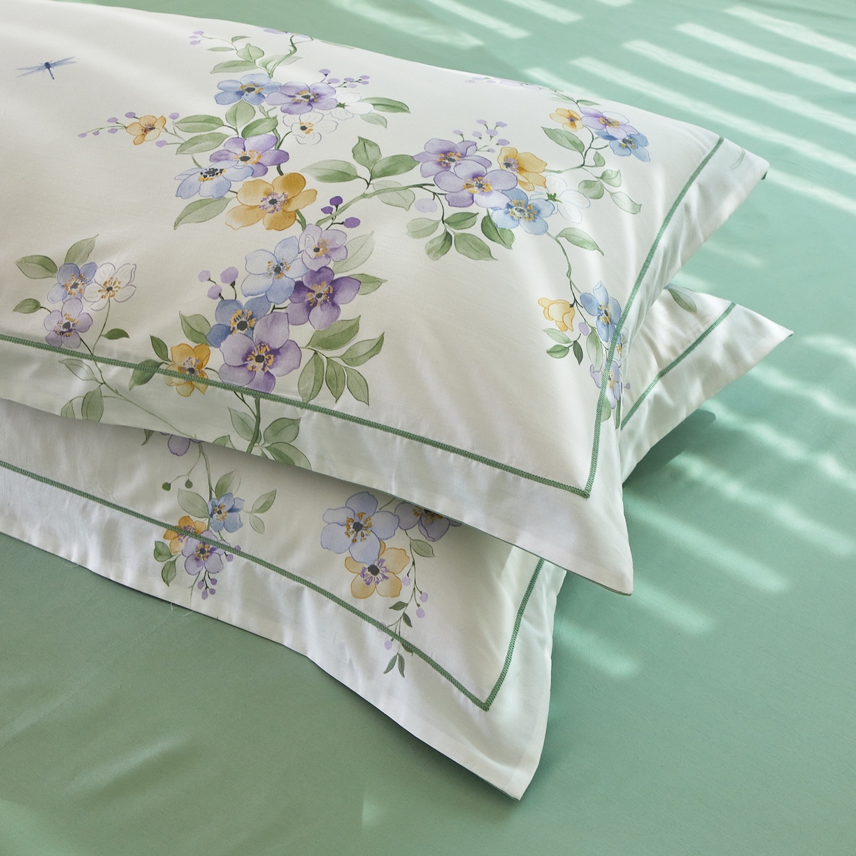 91家纺网 家纺一手货源 找家纺 启航家居 2026新款全棉铂金棉数码印花四件套 情谊绵绵绿