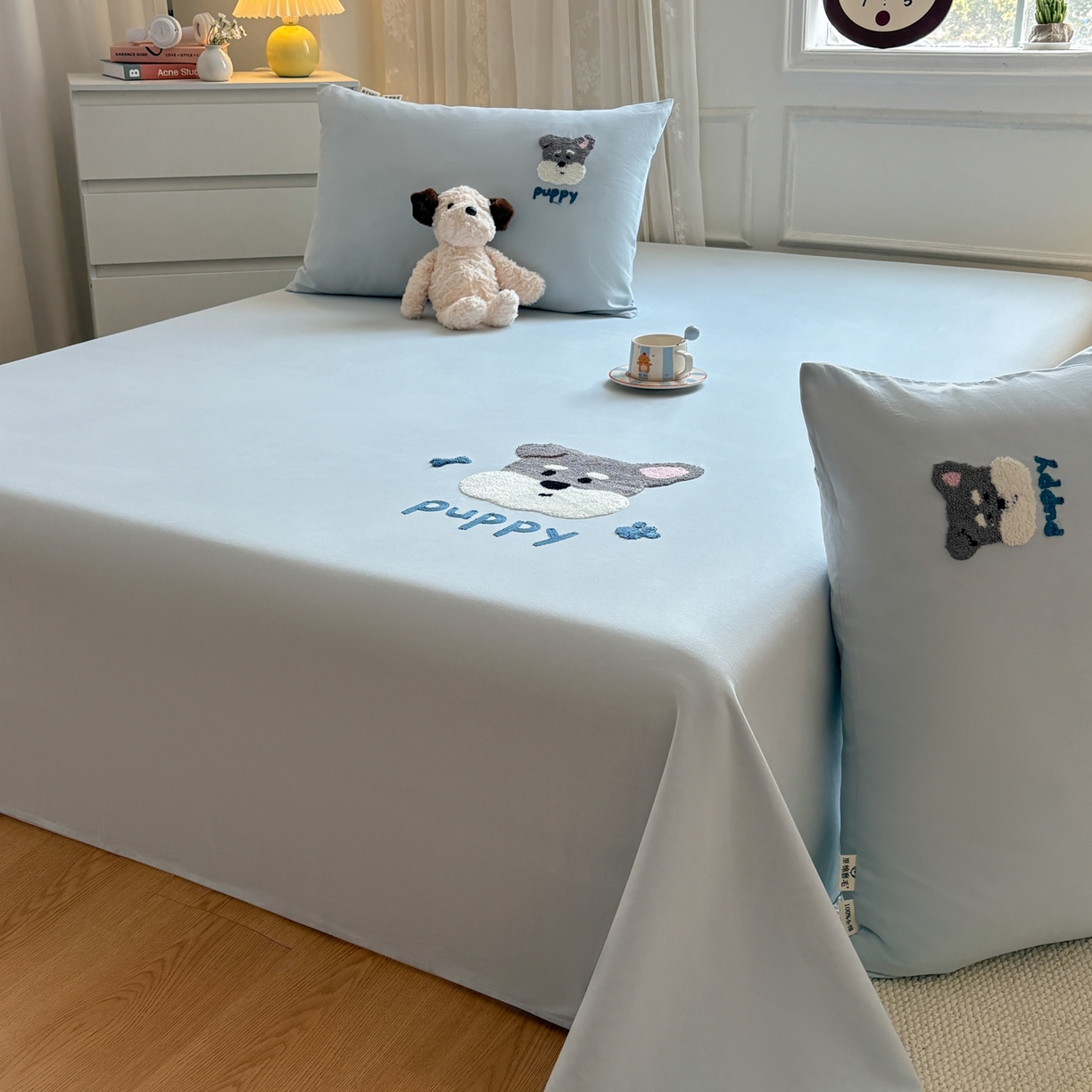 91家纺网 家纺一手货源 找家纺 居眠 2026新款全棉磨毛毛巾绣床单 海盐蓝-狗狗-床单