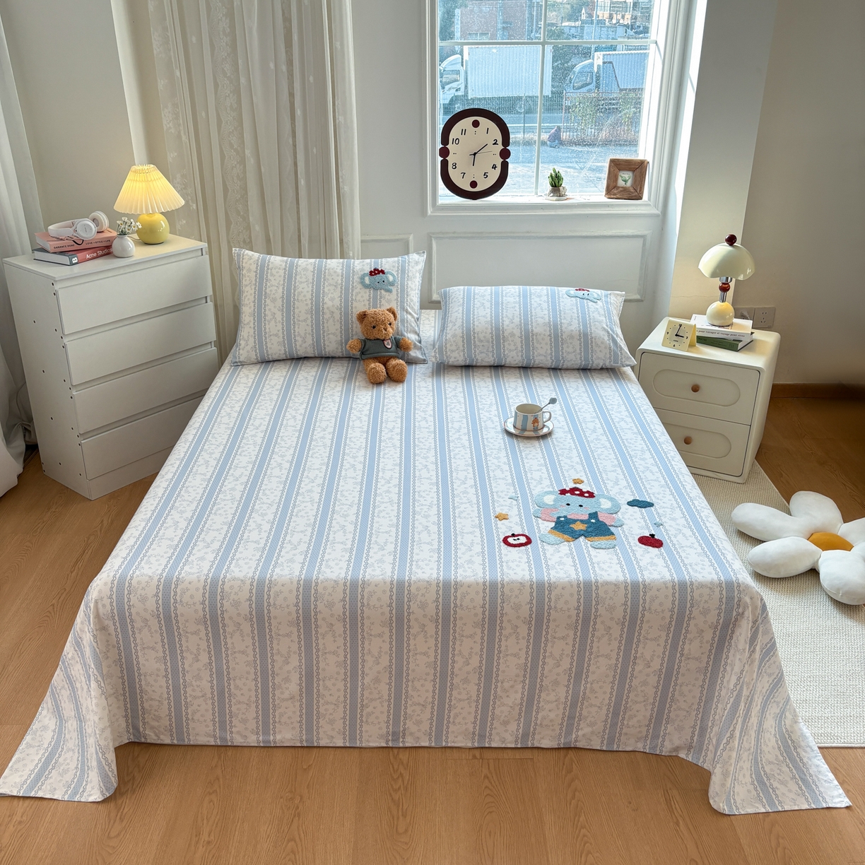 91家纺网 家纺一手货源 找家纺 居眠 2026新款全棉磨毛毛巾绣床单 海棠花小象-床单