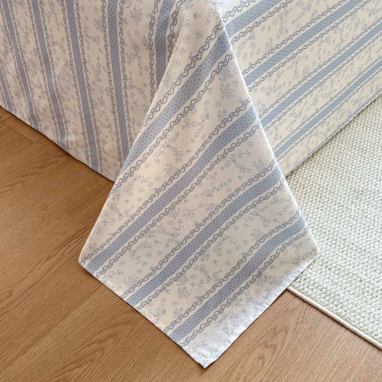 91家纺网 家纺一手货源 找家纺 居眠 2026新款全棉磨毛毛巾绣床单 海棠花小象-床单