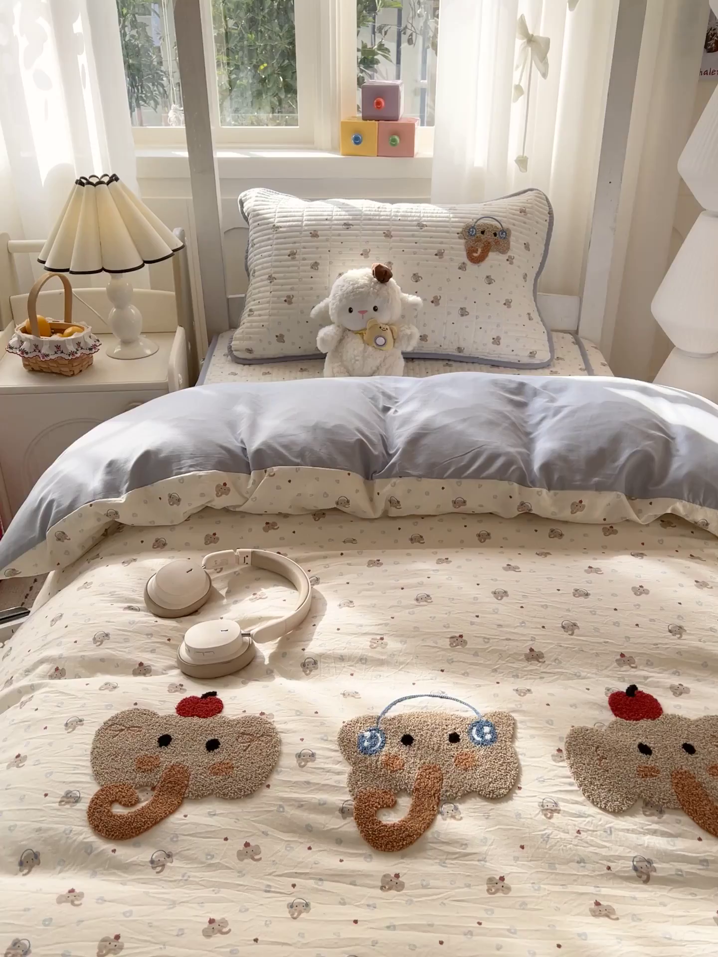 91家纺网 家纺一手货源 找家纺 富米莱（原臻工厂） 2026新款仿棉小清新夹棉毛巾绣四季通用学生薄款床垫床褥三件套一跑量款 可爱小象