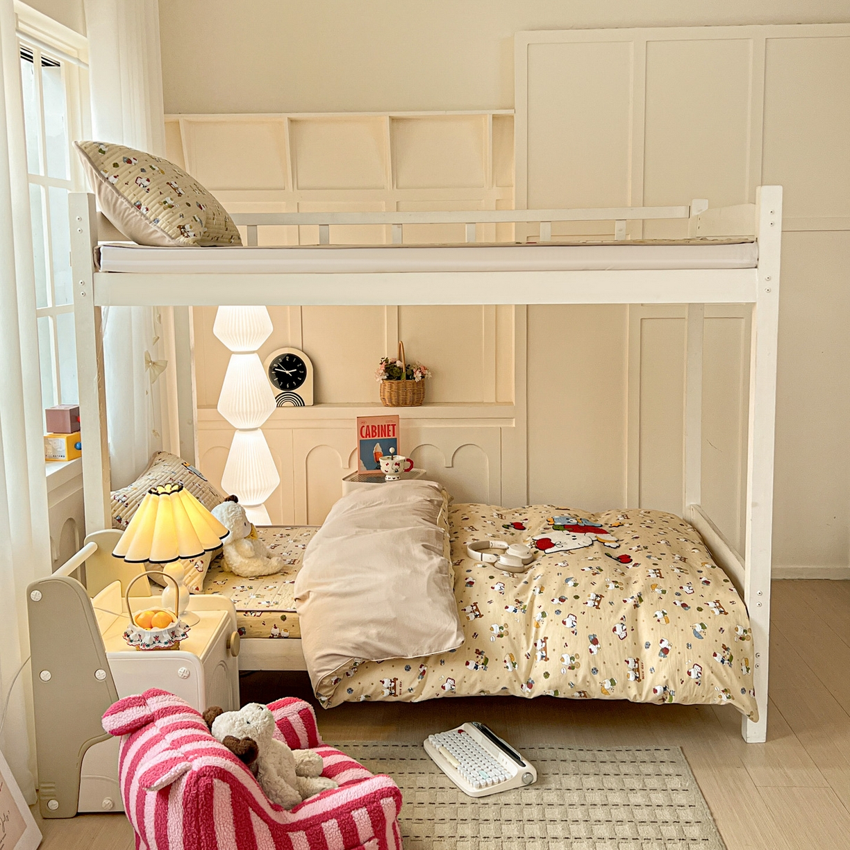 91家纺网 家纺一手货源 找家纺 富米莱（原臻工厂） 2026新款仿棉小清新夹棉毛巾绣四季通用学生薄款床垫床褥三件套一跑量款 梦幻乐园