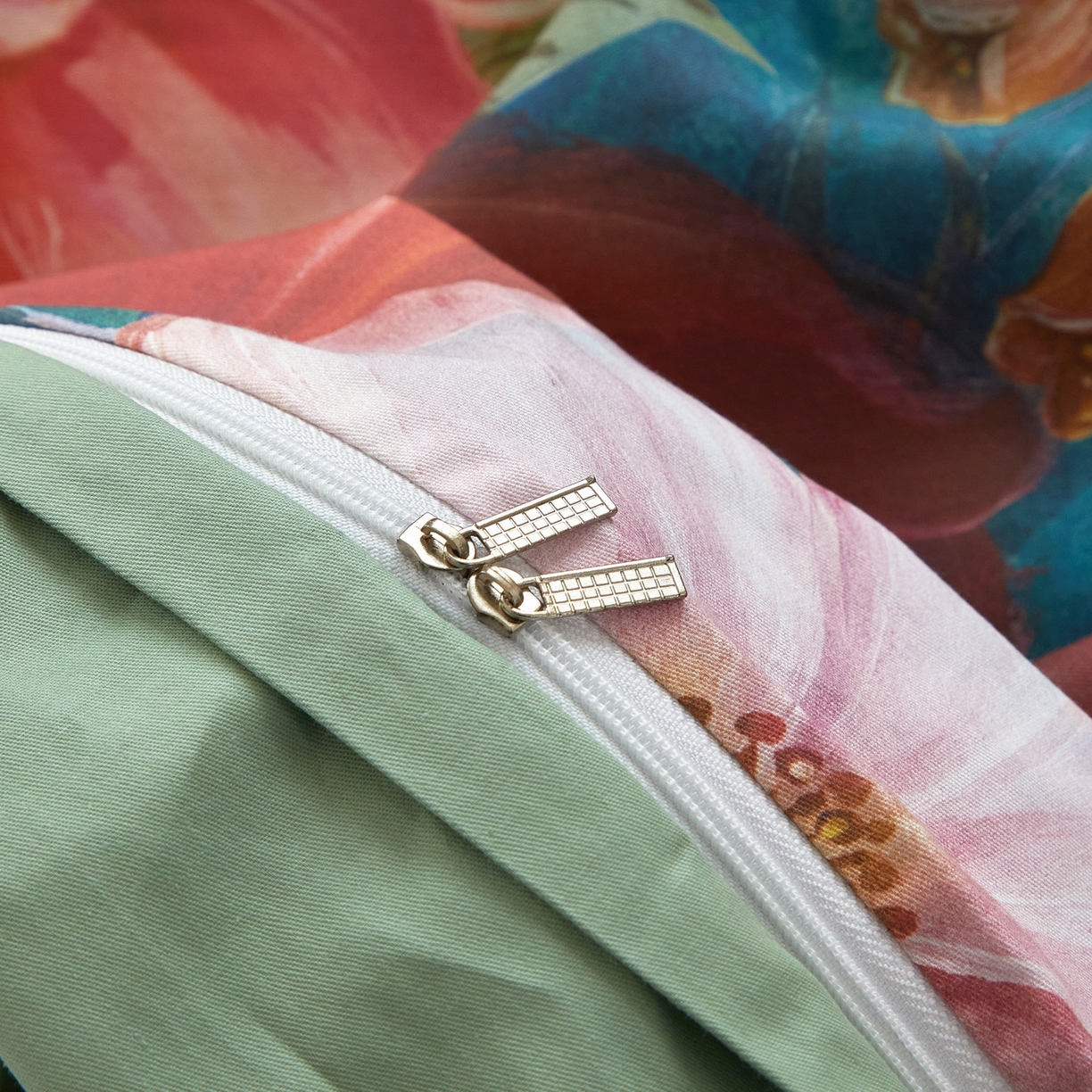 91家纺网 家纺一手货源 找家纺 启航家居 2026新款全棉铂金棉数码印花四件套 塞纳舞曲红