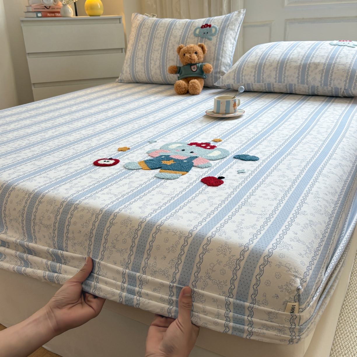 91家纺网 家纺一手货源 找家纺 居眠 2026新款全棉磨毛毛巾绣床笠 海棠花小象-床笠