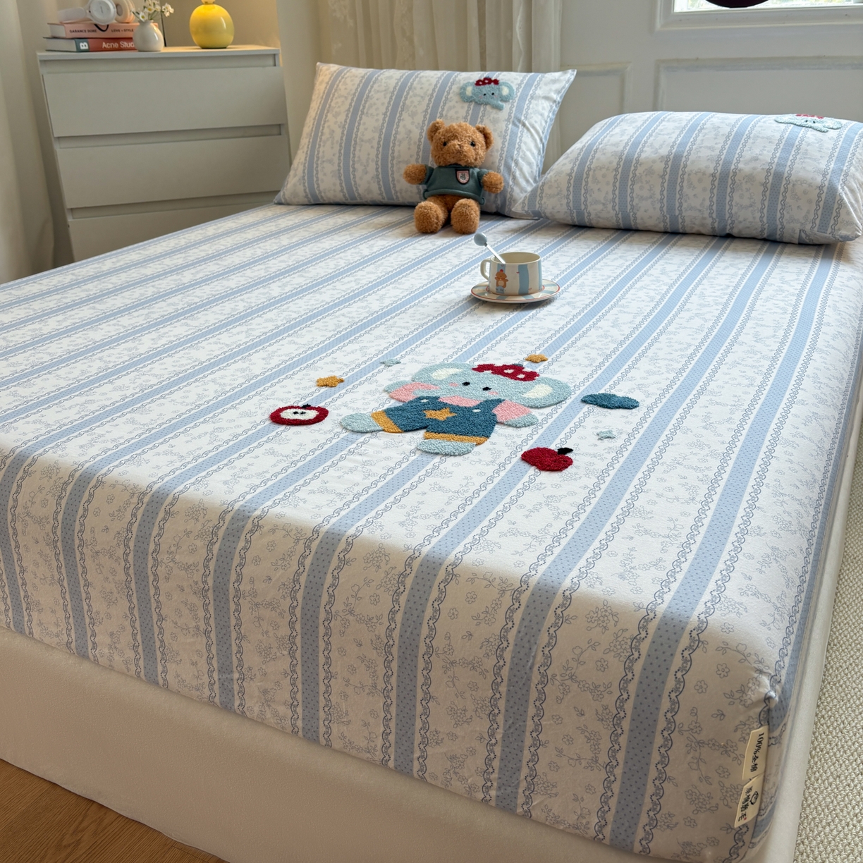 91家纺网 家纺一手货源 找家纺 居眠 2026新款全棉磨毛毛巾绣床笠 海棠花小象-床笠