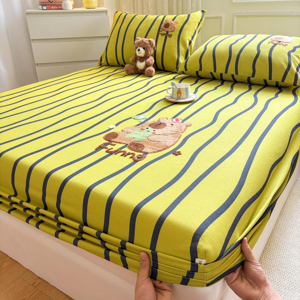 91家纺网 家纺一手货源 找家纺 居眠 2026新款全棉磨毛毛巾绣床笠 时语集-床笠