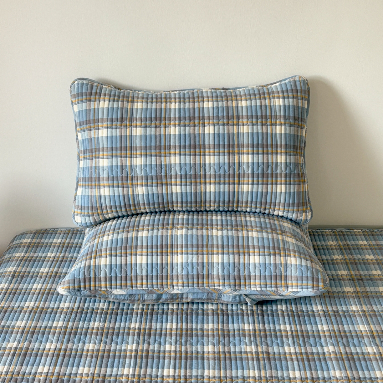 91家纺网 家纺一手货源 找家纺 （总）居眠 2026新款全棉色织水洗棉格子夹棉棉花枕套