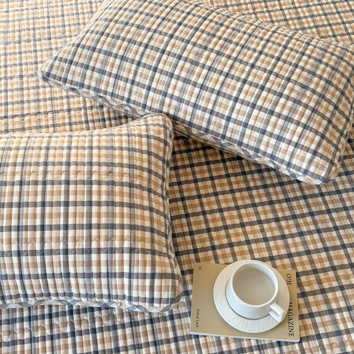 91家纺网 家纺一手货源 找家纺 居眠 2026新款全棉色织水洗棉格子夹棉棉花枕套 夹棉款-印月灰