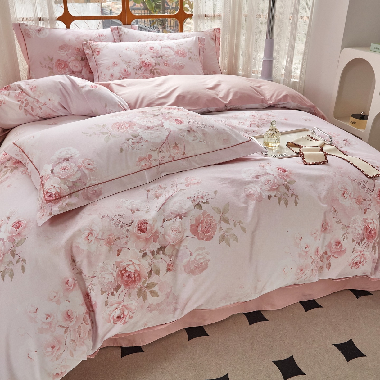 91家纺网 家纺一手货源 找家纺 启航家居 2026新款全棉铂金棉数码印花四件套 疏影微香粉