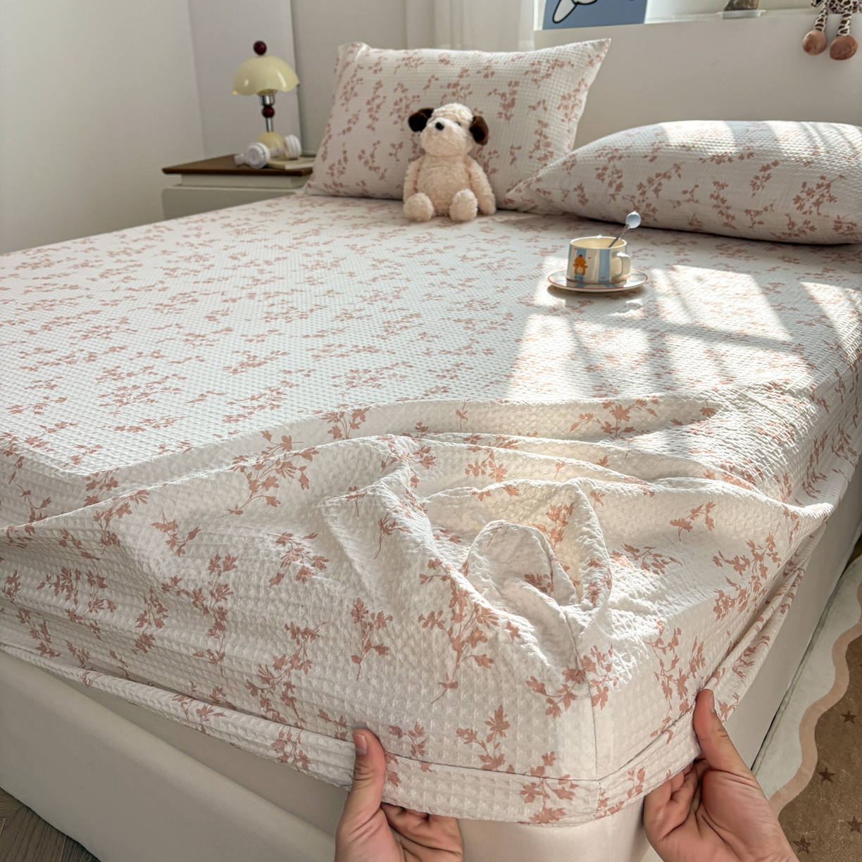 91家纺网 家纺一手货源 找家纺 居眠 2026新款全棉印花华夫格床笠 花眠