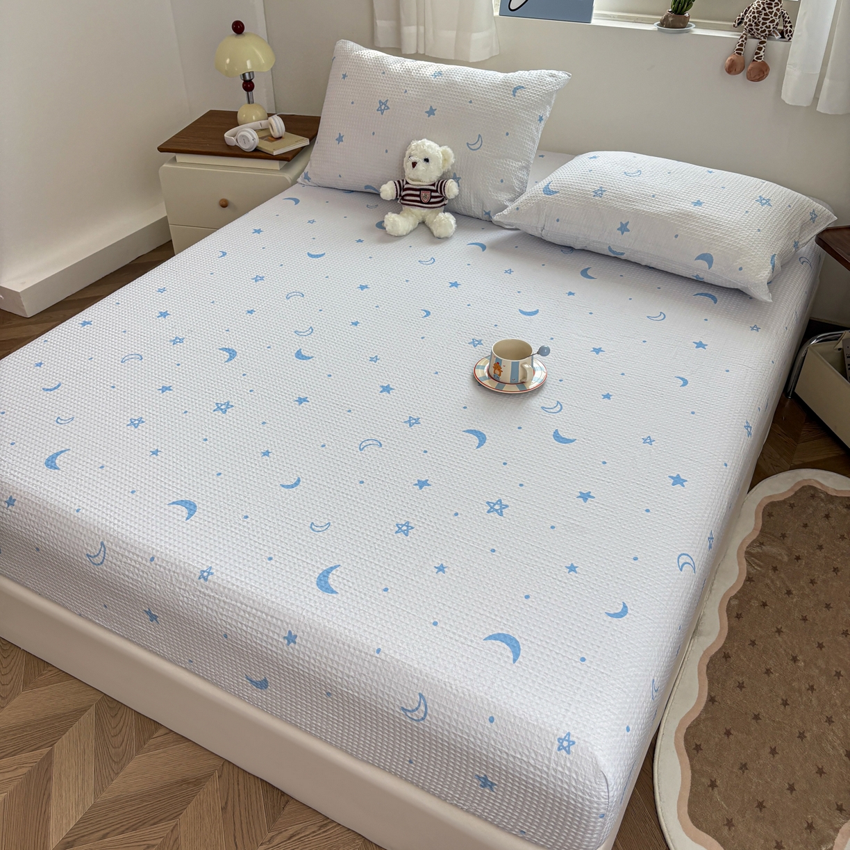 91家纺网 家纺一手货源 找家纺 居眠 2026新款全棉印花华夫格床笠 月亮星星