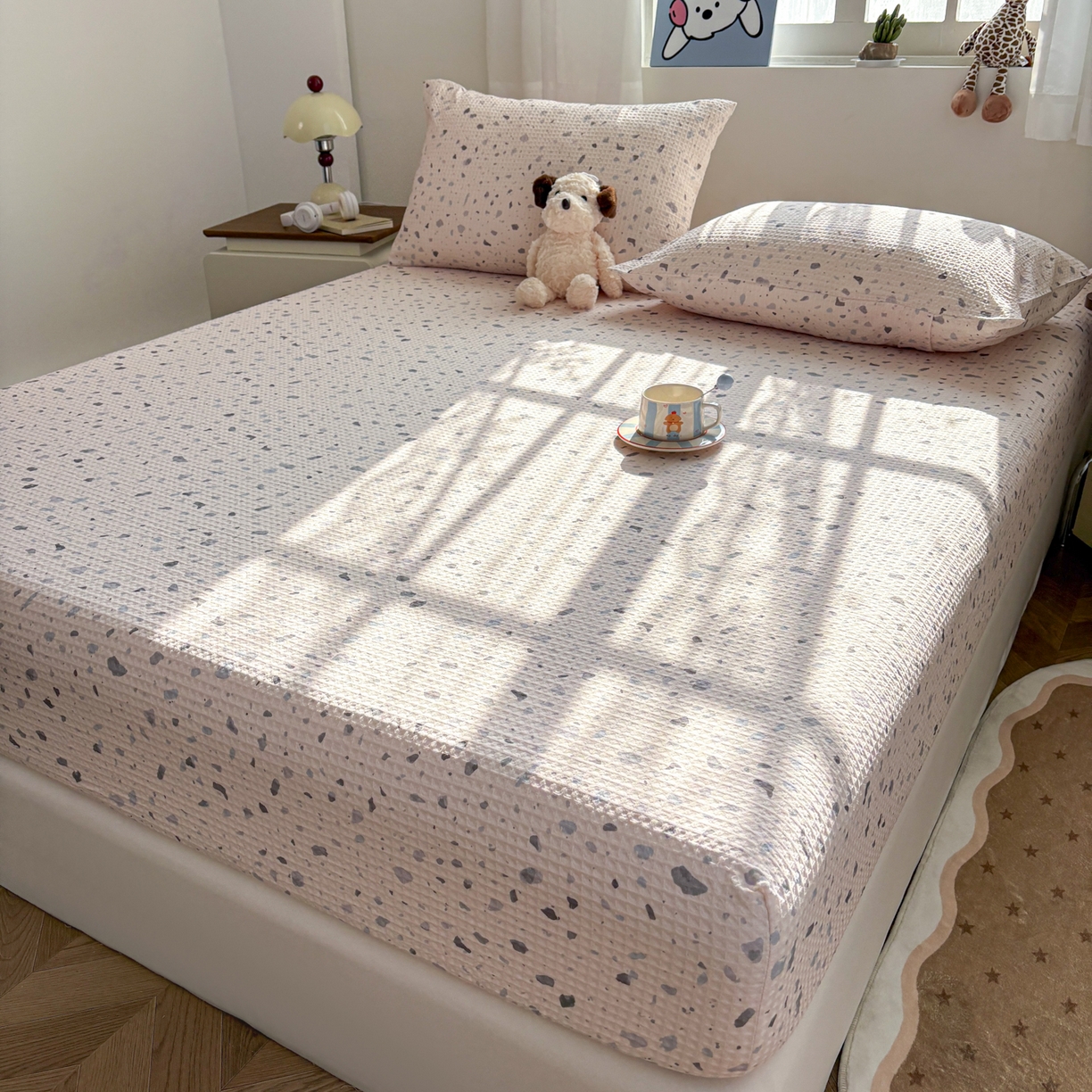 91家纺网 家纺一手货源 找家纺 居眠 2026新款全棉印花华夫格床笠 小斑点