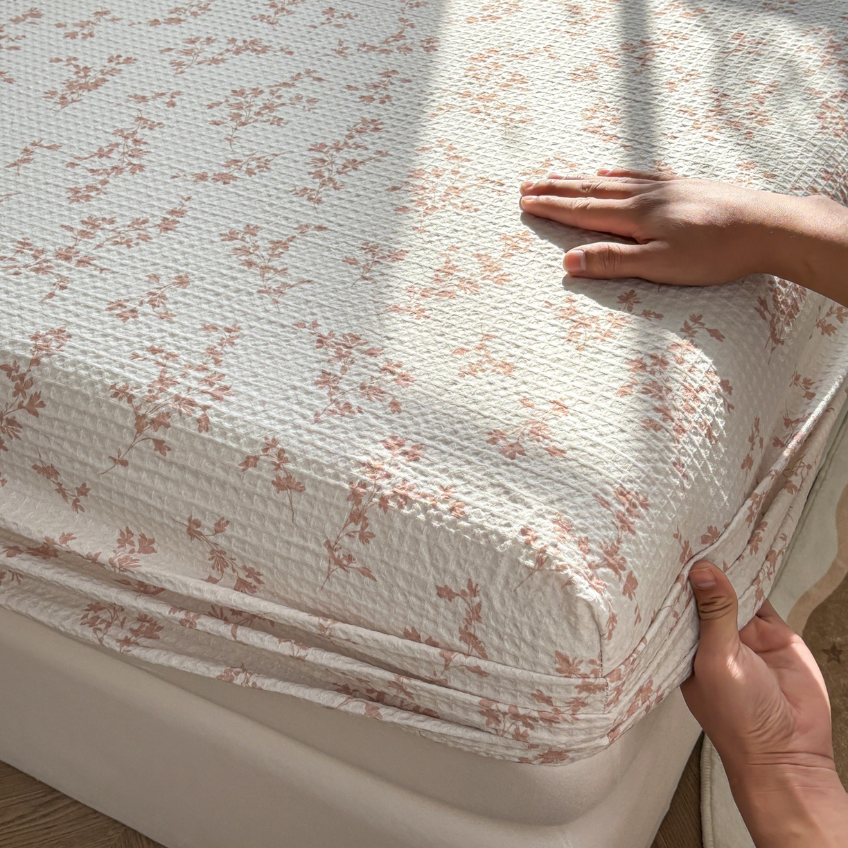 91家纺网 家纺一手货源 找家纺 居眠 2026新款全棉印花华夫格床笠 花眠