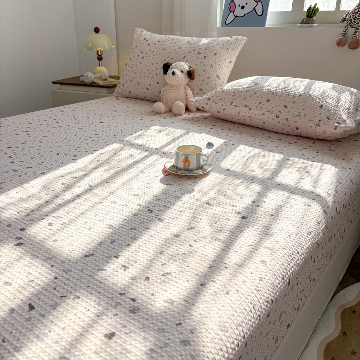 91家纺网 家纺一手货源 找家纺 居眠 2026新款全棉印花华夫格床笠 小斑点