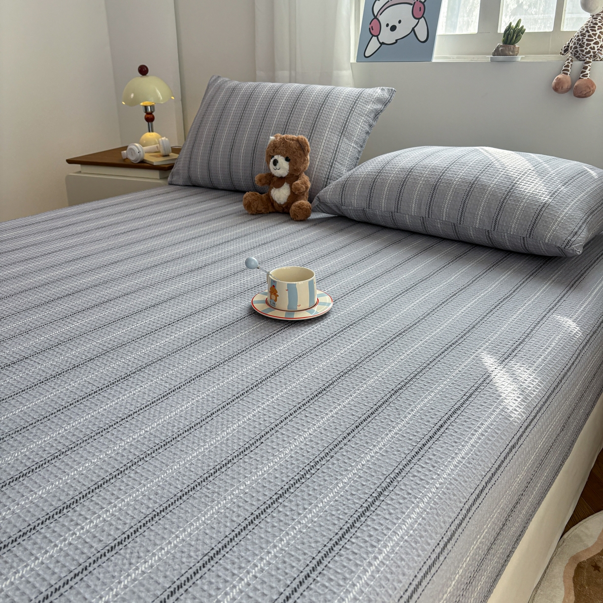 91家纺网 家纺一手货源 找家纺 居眠 2026新款全棉印花华夫格床笠 细灰条