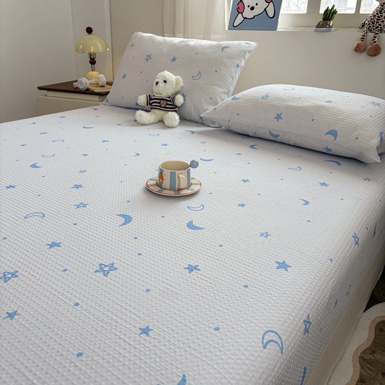 91家纺网 家纺一手货源 找家纺 居眠 2026新款全棉印花华夫格床笠 月亮星星