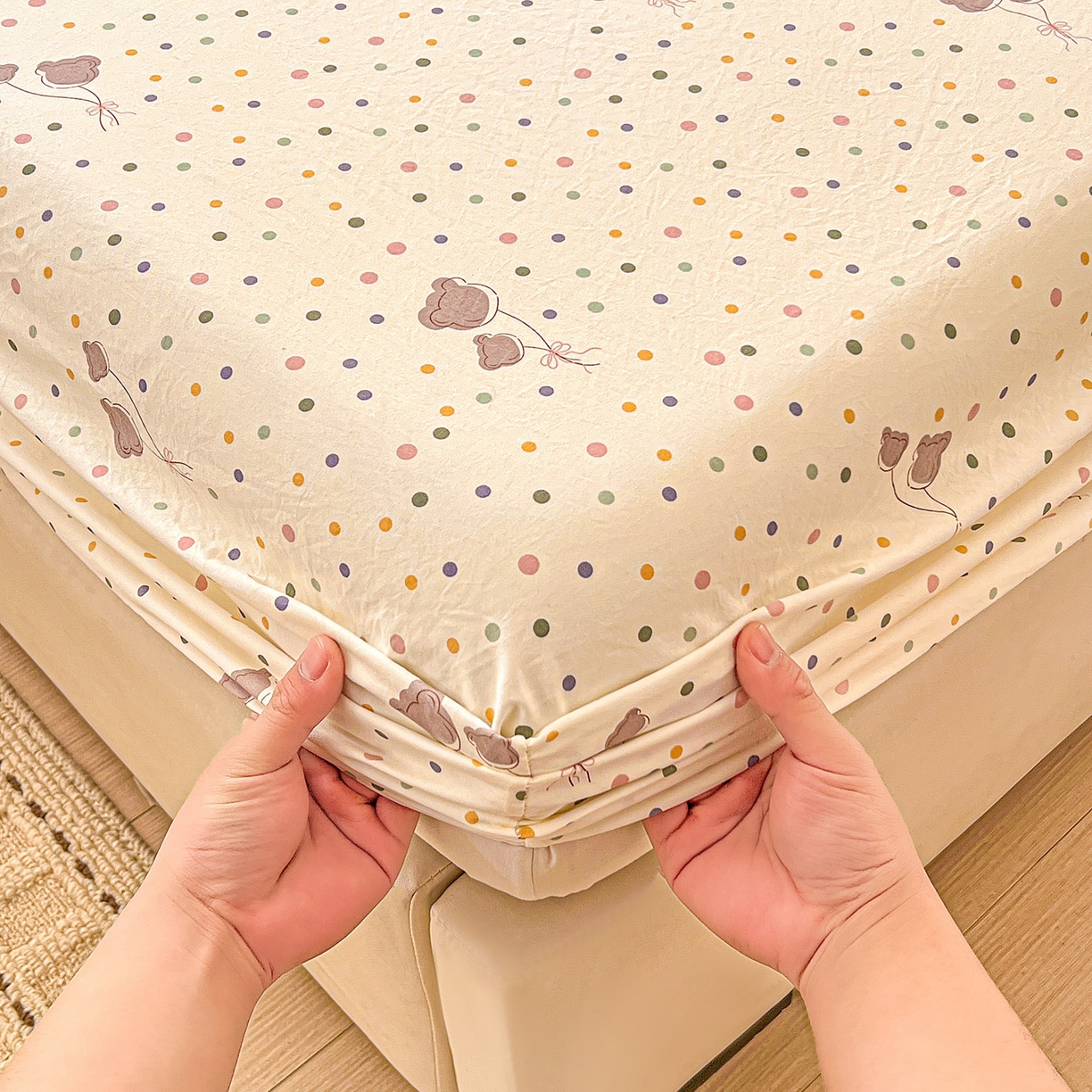 91家纺网 家纺一手货源 找家纺 富米莱（原臻工厂） 2026新款古法水洗仿棉床笠席梦思床罩杀床垫防滑罩床套罩床笠三件套 波点汽球