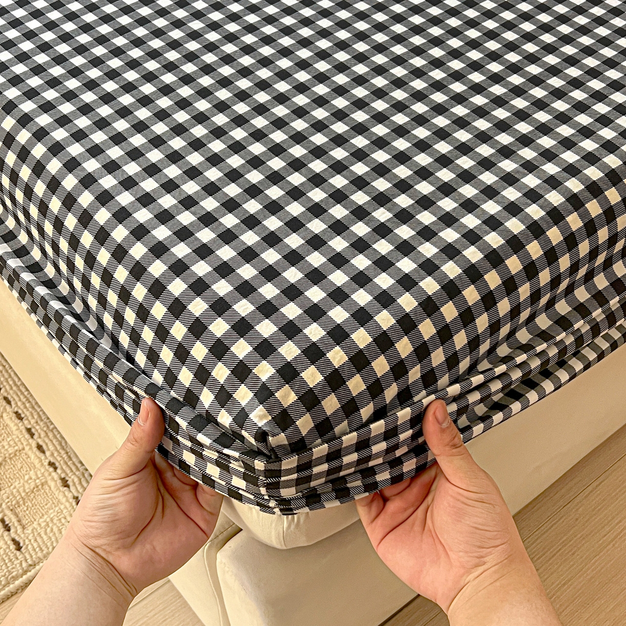 91家纺网 家纺一手货源 找家纺 富米莱（原臻工厂） 2026新款古法水洗仿棉床笠席梦思床罩杀床垫防滑罩床套罩床笠三件套 黑格